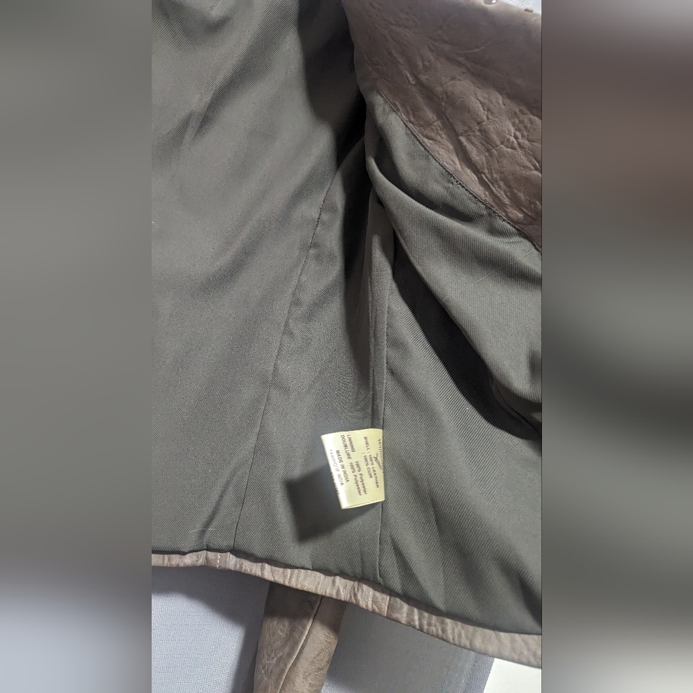 Small leather jacket - Picture 6 of 7